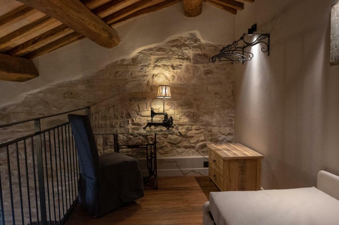 Отель Borgo Antichi Orti Ассизи Экстерьер фото